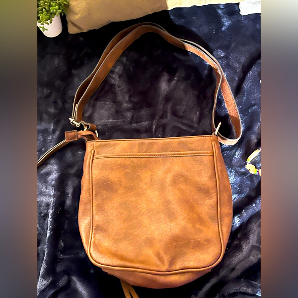 GAL brown leather crossbody bag LIKE NEW